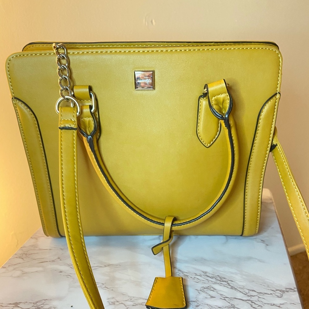 Mustard yellow nine West shoulder bag